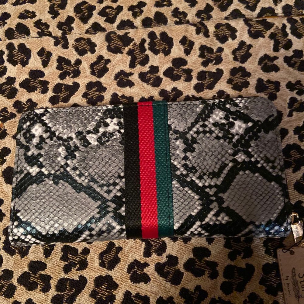 Wallet - Picture 2 of 3